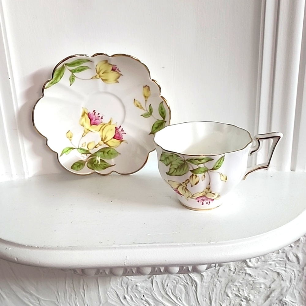 Vintage Fushia Flowers Salisbury Teacup and Saucer Bone China Made in England